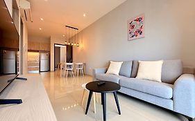 Iconic Regency Seaview Homestay With Rooftop Pool